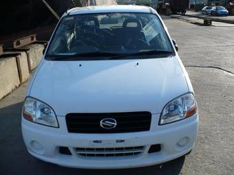 2001 Suzuki Swift Pictures