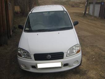 2001 Suzuki Swift Pictures