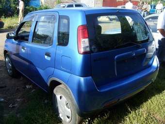 2002 Suzuki Swift Pictures