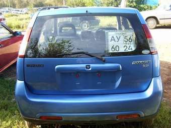 2002 Suzuki Swift Photos