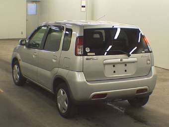 2002 Suzuki Swift Pics