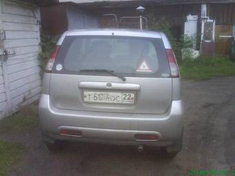 2002 Suzuki Swift Pictures