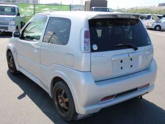 2003 Suzuki Swift Pictures