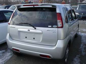 2003 Suzuki Swift Pictures