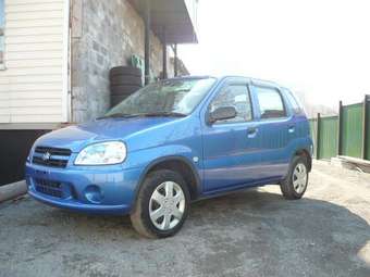 2003 Suzuki Swift Pictures