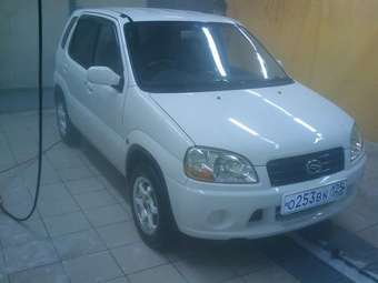 2003 Suzuki Swift Pictures