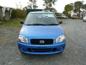 2003 Suzuki Swift Pictures