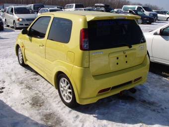 2003 Suzuki Swift Pictures