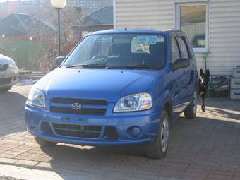 2003 Suzuki Swift Photos