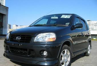 2003 Suzuki Swift Pictures