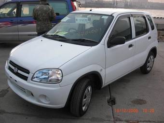 2003 Suzuki Swift Pictures