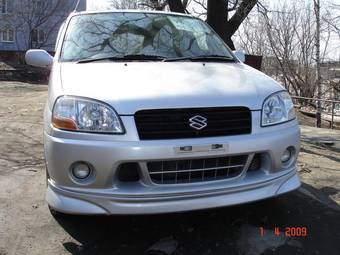 2003 Suzuki Swift Pictures