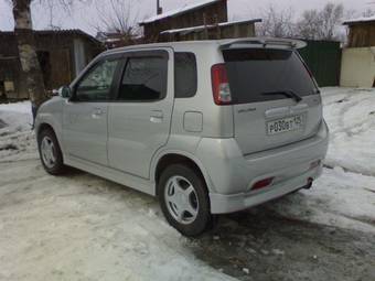 2003 Suzuki Swift Pictures