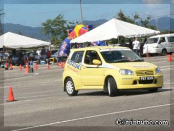 2003 Suzuki Swift Photos