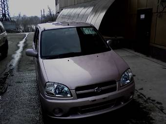2003 Suzuki Swift Pictures