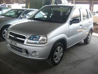 2003 Suzuki Swift Pictures