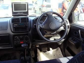 2003 Suzuki Swift For Sale