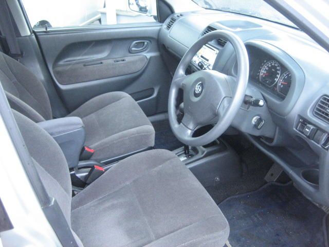 2004 Suzuki Swift