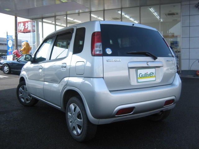 2004 Suzuki Swift