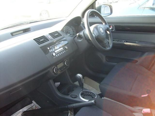 2004 Suzuki Swift