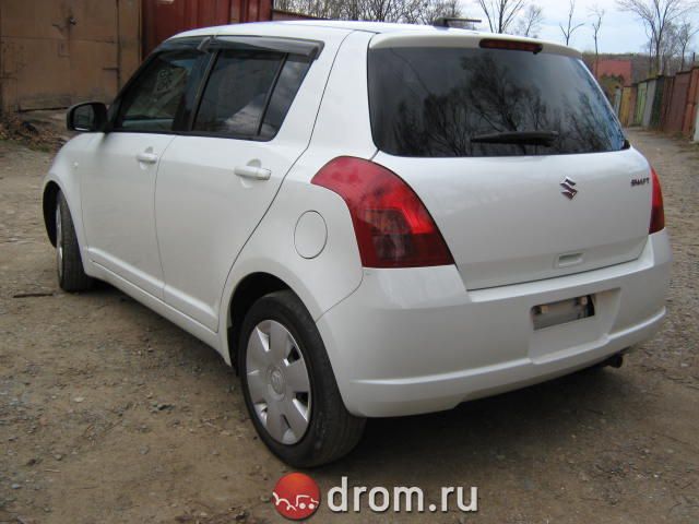 2004 Suzuki Swift