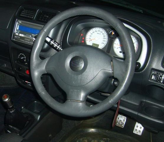 2004 Suzuki Swift