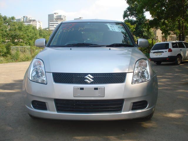 2004 Suzuki Swift