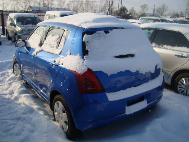 2004 Suzuki Swift