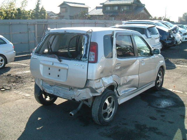 2004 Suzuki Swift