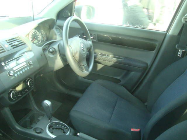 2004 Suzuki Swift