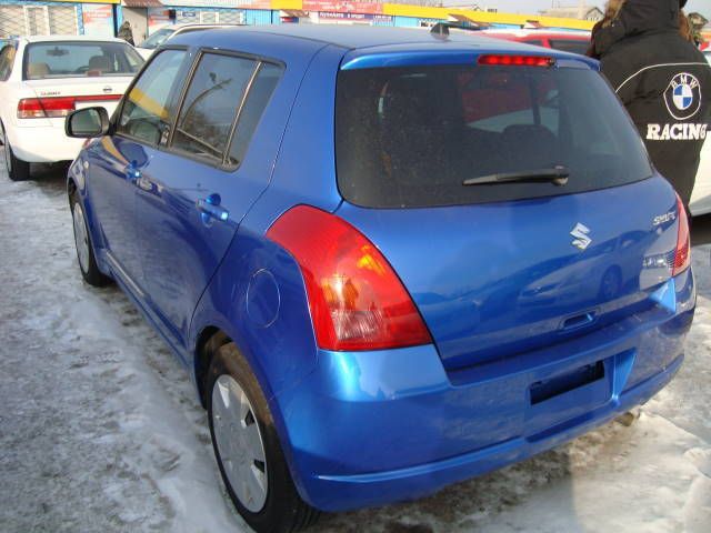 2004 Suzuki Swift