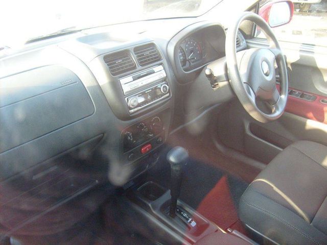 2004 Suzuki Swift