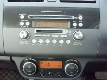 2004 Suzuki Swift For Sale
