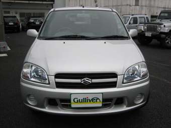 2004 Suzuki Swift Pictures