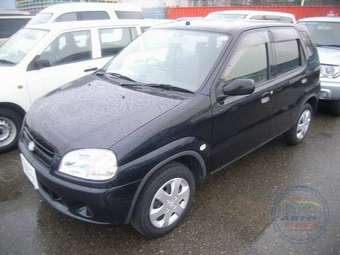 2004 Suzuki Swift Pics