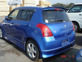 2004 Suzuki Swift Pictures