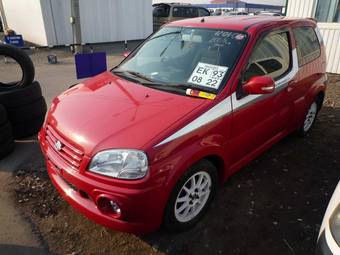 2004 Suzuki Swift Photos