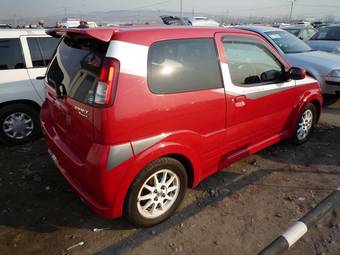 2004 Suzuki Swift Pictures