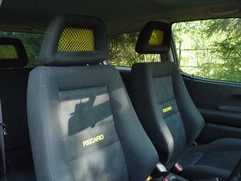 2004 Suzuki Swift Wallpapers