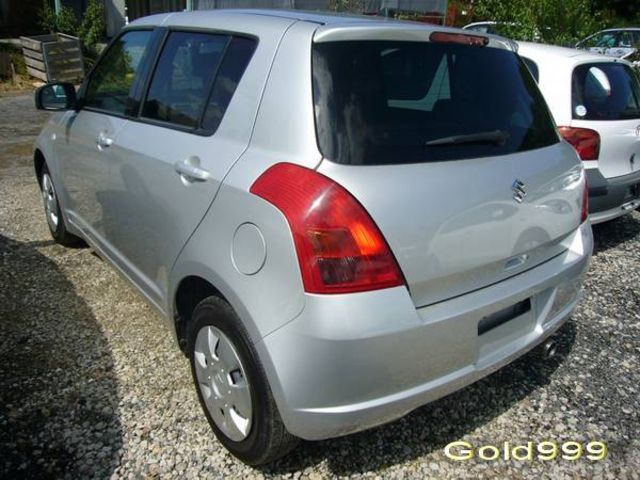 2005 Suzuki Swift