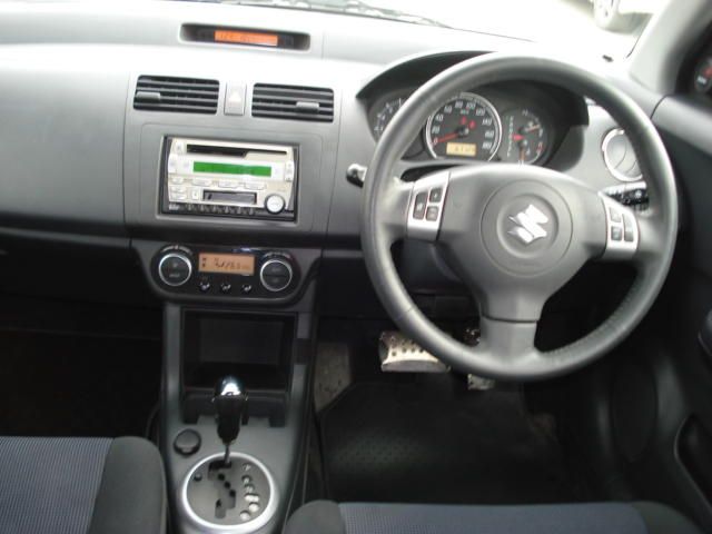 2005 Suzuki Swift