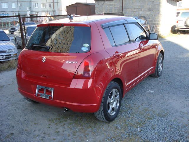 2005 Suzuki Swift