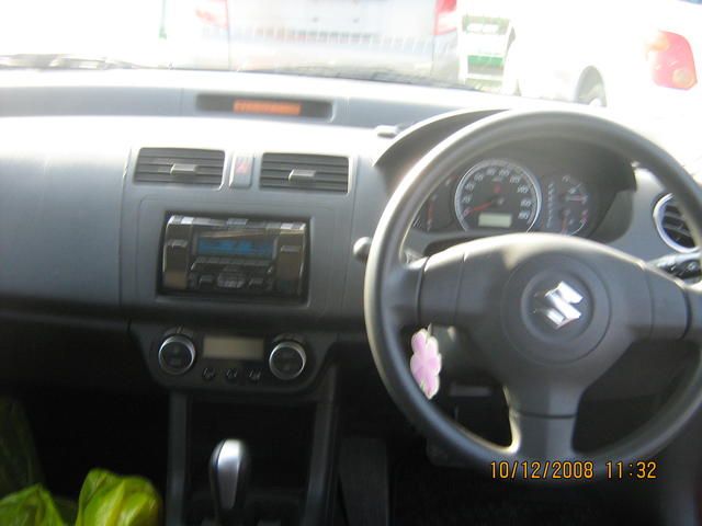 2005 Suzuki Swift