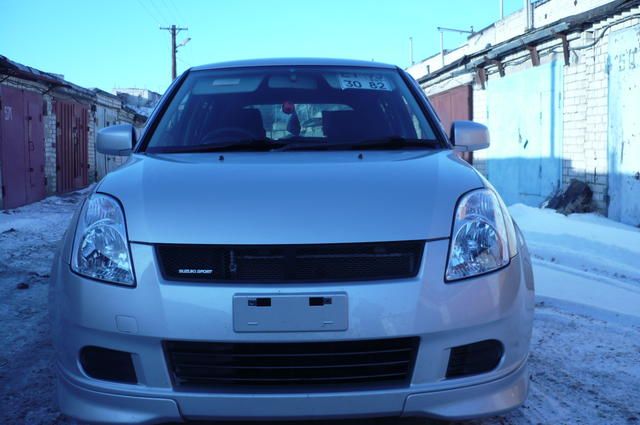 2005 Suzuki Swift