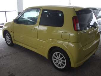 2005 Suzuki Swift Pictures