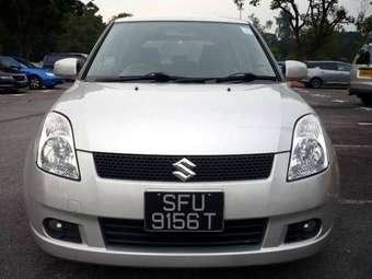 2005 Suzuki Swift Pictures