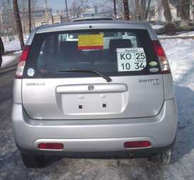 2005 Suzuki Swift Pics