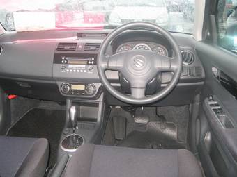 2005 Suzuki Swift Wallpapers
