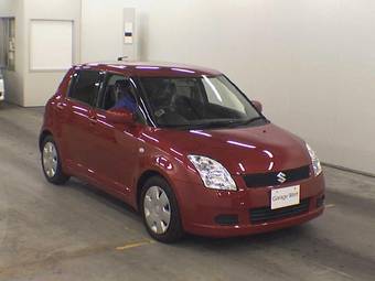 2005 Suzuki Swift Pictures