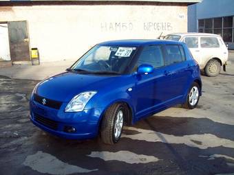 2005 Suzuki Swift Pictures